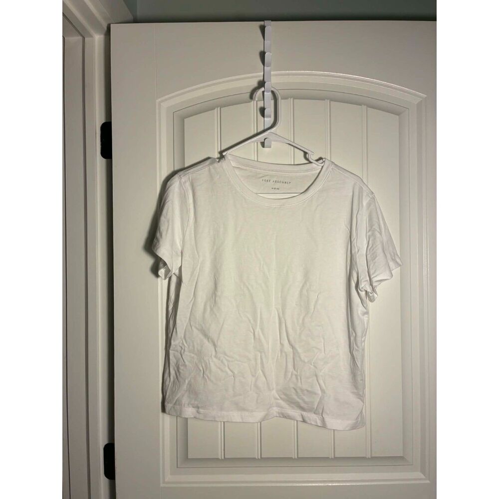Free Assembly Ladies White Crop T-Shirt Medium
